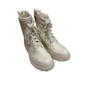 J Lo Briana Combat Moto Boot, Women’s Size 6 1/2. Lace up, Zip Up, White